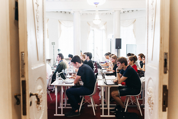 Global Seminar kicks off in October